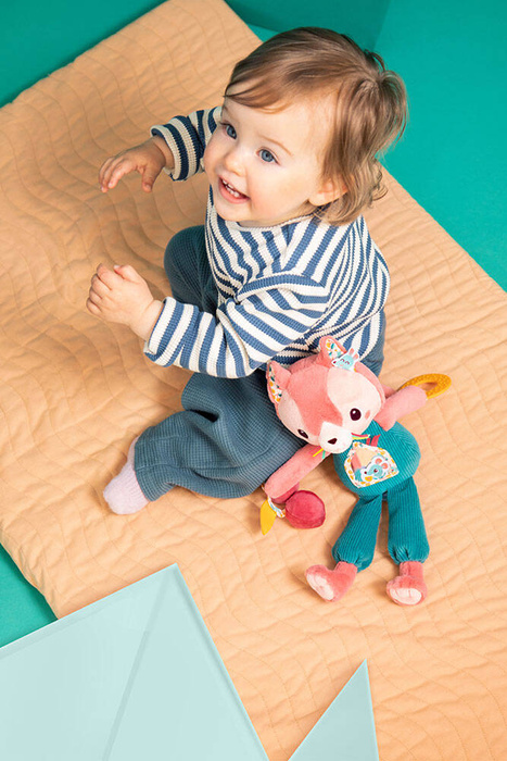 Przytulanka aktywizująca wielofunkcyjna Kotka Jeanne Lilliputiens