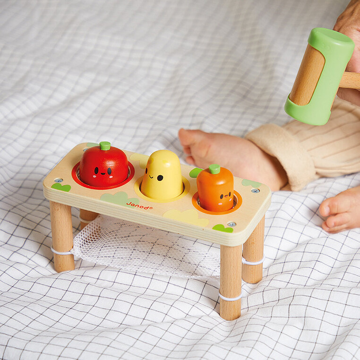 Gra przebijanka z młotkiem drewniana Warzywa Farma Janod