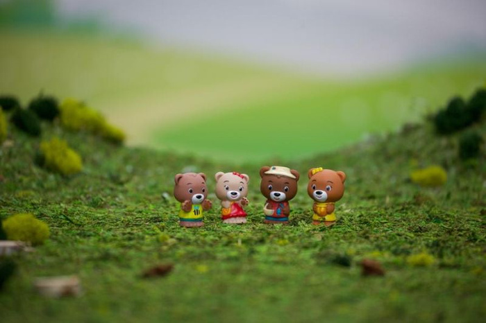 Rodzina 4 misiów Browny figurki zwierząt Klorofil