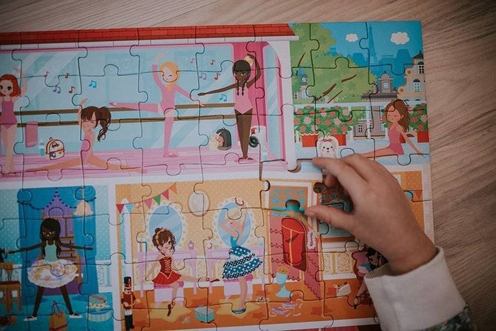 Puzzle w walizce Akademia tańca 100 elementów 6+ Janod