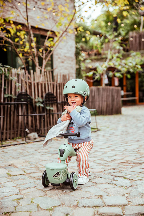 Jeździk i hulajnoga 2 w 1 zamykany schowek zielona linia Highwaykick 1 Lifestyle Scoot & Ride