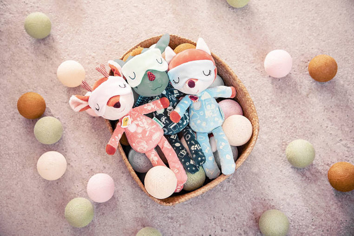 Miękka przytulanka świecąca w ciemności Sarenka Stella Lilliputiens