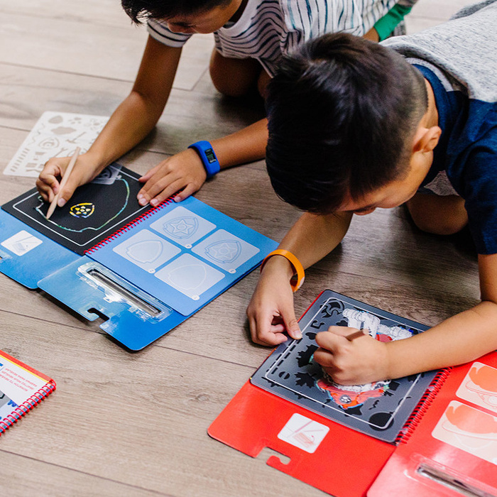 Książeczka zdrapywanka wydrapywanka Psi Patrol Scratch Art Pad – Chase Melissa and Doug