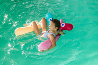 Makaron do pływania dla dzieci dmuchany Żyrafa Quut