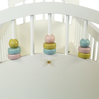 Drewniane łóżeczko dla lalki w skandynawskim stylu Astrup