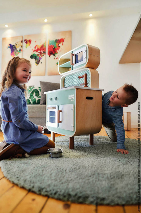 Dwustronna drewniana kuchnia z pralką 2w1, z dźwiękiem, światłem LED i 8 akcesoriami, Janod