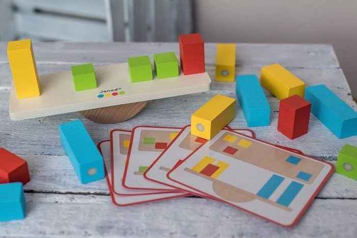 Drewniana równoważnia Essentiel, Janod