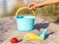 Wiaderko z sitkiem zestaw dla dzieci Bucki Lagoon + Banana Blue Quut