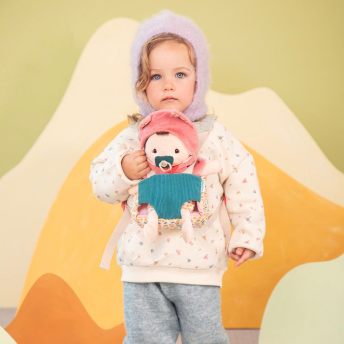 Lalka Jeanne w nosidełku 24 cm Dzidziuś z akcesoriami Lilliputiens