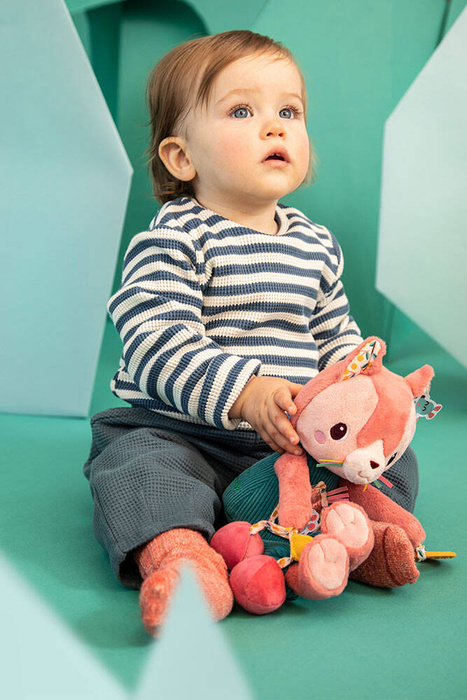 Przytulanka aktywizująca wielofunkcyjna Kotka Jeanne Lilliputiens