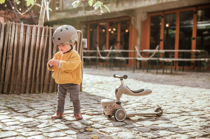 Jeździk i hulajnoga 2 w 1 zamykany schowek brązowy Highwaykick 1 Lifestyle Scoot & Ride