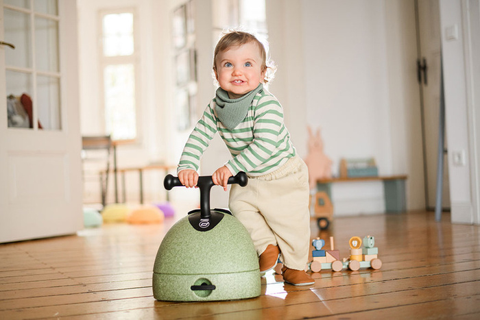 SCOOTANDRIDE My First Ewolucyjny jeździk pchacz 3w1 6 m+ Olive