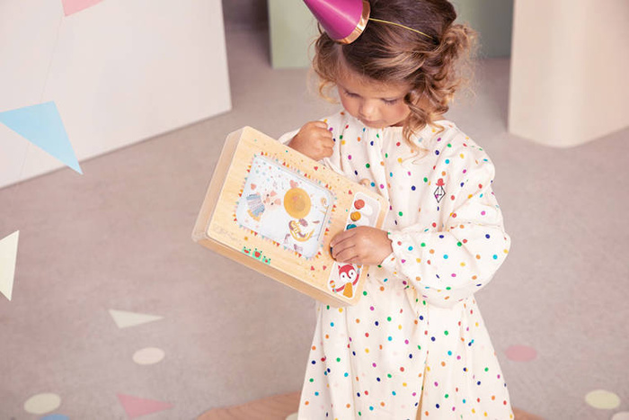 Drewniana interaktywna pozytywka Telewizor dla dzieci Lilliputiens