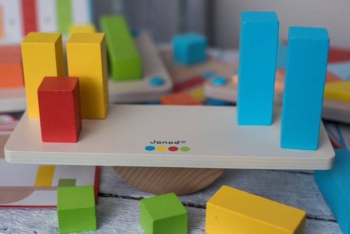 Drewniana równoważnia Essentiel, Janod