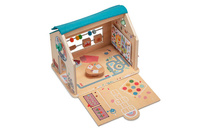 Drewniany multifunkcyjny zestaw do zabawy w Szkołę z 3 figurkami i akcesoriami Lilliputiens