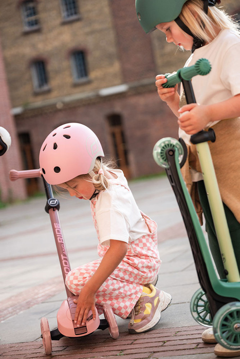 SCOOTANDRIDE Highwaykick 3S Hulajnoga z systemem sterowania 2w1 i kółkami LED składana 3+ Rose