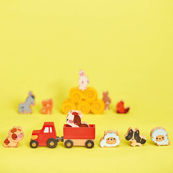 Drewniana farma z otwieranym dachem i figurkami Janod