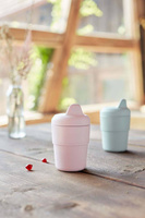 Kubek z silikonową pokrywką z dziubkiem Little Chums Pies Lassig