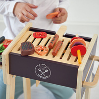 Grill drewniany z akcesoriami Janod