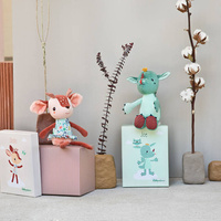 Miękka przytulanka do zasypiania Sarenka Stella w ozdobnym pudełku Lilliputiens