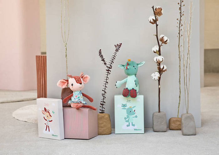 Miękka przytulanka do zasypiania Sarenka Stella w ozdobnym pudełku Lilliputiens