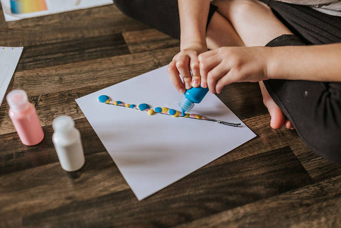 Zestaw kreatywny dla dzieci Malowanie łańcuszkiem Kwiaty I love creativity Janod