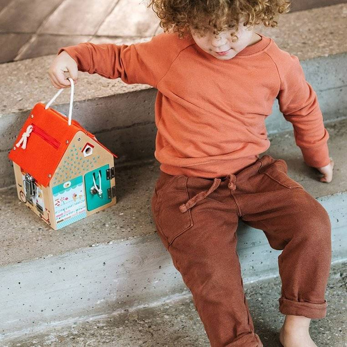 Drewniany domek manipulacyjny z zamkami Lisek Włamywacz Lilliputiens