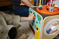 Wielofunkcyjna kostka edukacyjna z pętlą duża, Janod