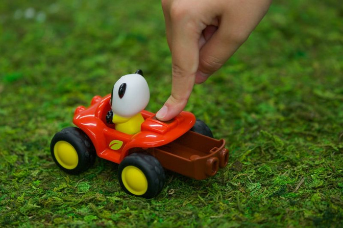 Samochód quad z otwieranym bagażnikiem Klorofil