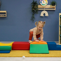 Zestaw do zabawy wielokolorowy Soft Play Little Crawler IGLU