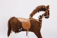 Duży koń na biegunach dla dzieci Bemo