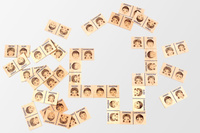 Domino dla dzieci. "Gra twarzy", emocje, Pilch