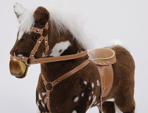 Koń na biegunach XL. Koń łaciaty