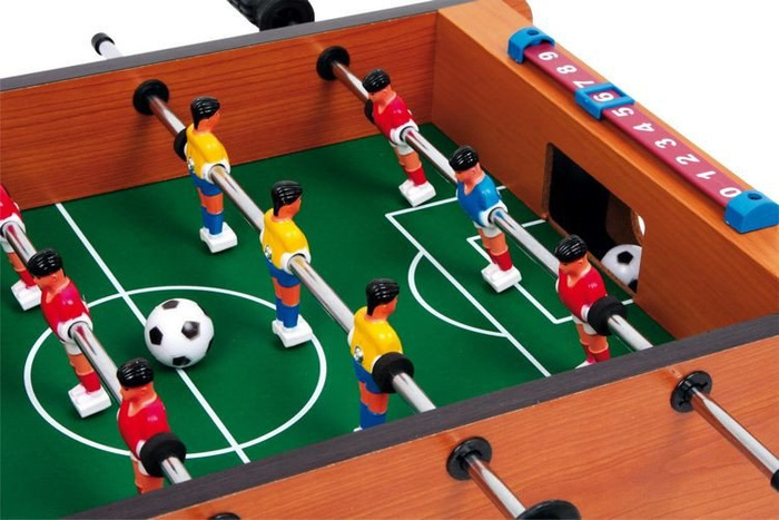 Piłkarzyki, small foot design