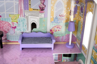 Domek dla lalek z drewna. Kolorowa Anna