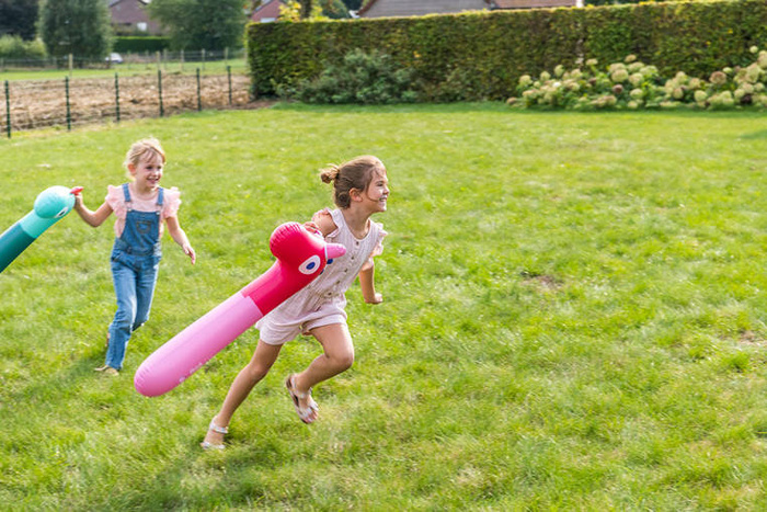 Makaron do pływania dla dziewczynki dmuchany Koń Quut