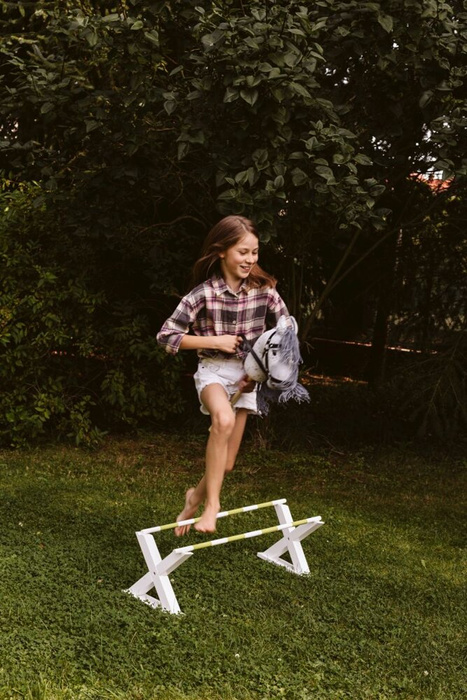 Hobby Horse Koń na kiju z otwartą buzią Star Astrup szarawy