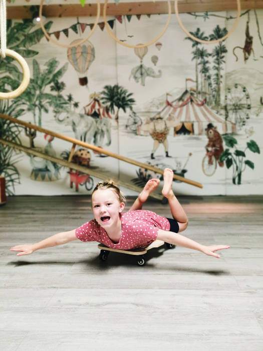 Drewniana deska na kółkach Przygoda Small Foot