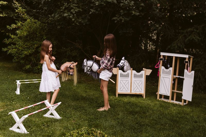 Hobby Horse Koń na kiju z otwartą buzią Star Astrup szarawy