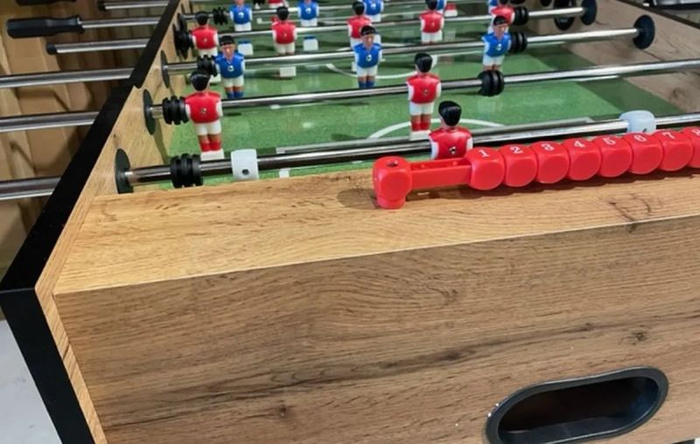 Stół do gry w piłkarzyki składany pion