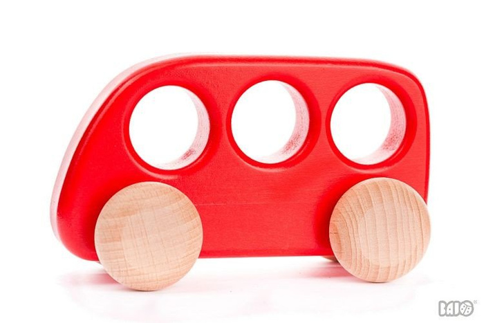 Drewniany samochód. Mały autobus, BAJO